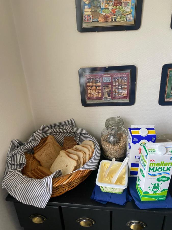 Ankis Bed And Brekfast, Vimmerby Buitenkant foto
